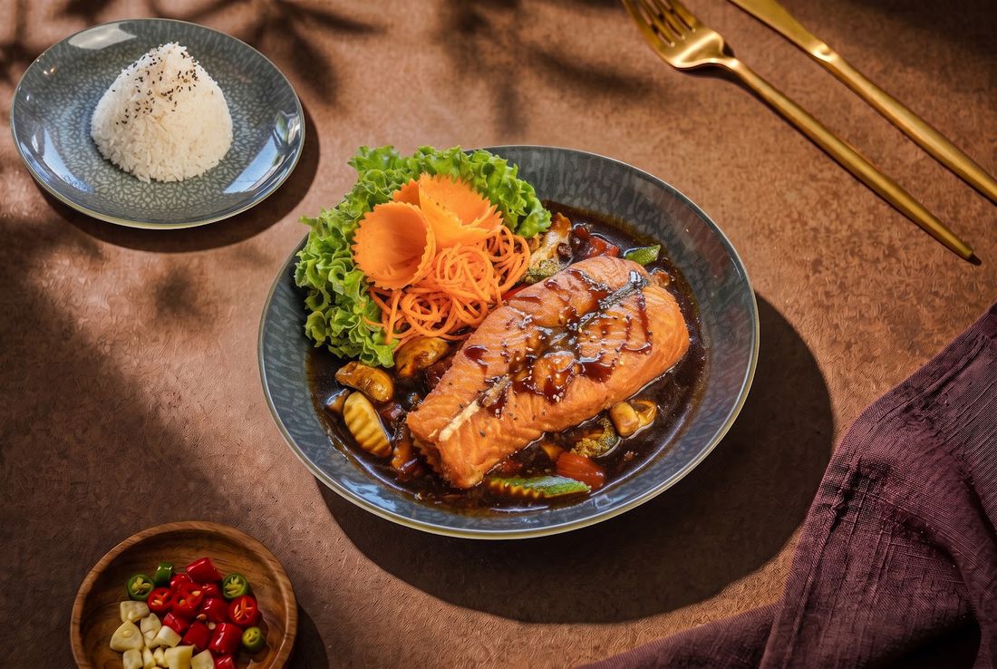 63. Salmon with Pepper Sauce